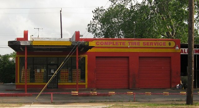 Hensley's Texaco Service Station - Houston TX